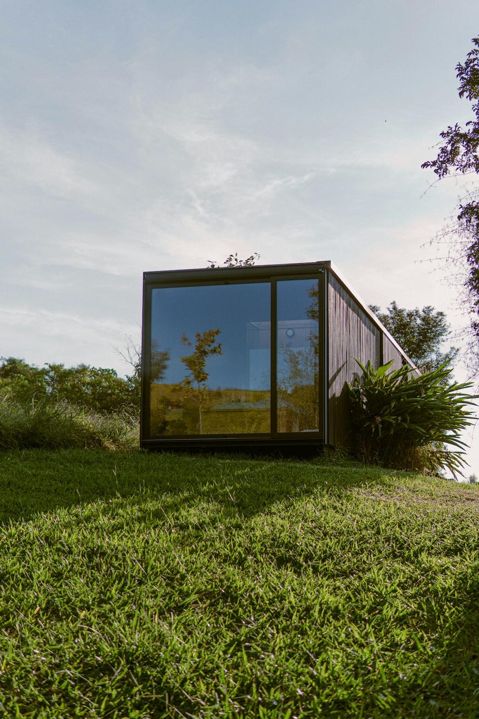 Lakeview Residence